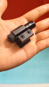 Đèn Laze Mini Đ3 Pin Sạc Tia Đỏ Chỉnh 4 Hướng Dùng Xây Dựng Đo Lường - Đô Shop