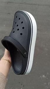 DÉP SỤC CROSS BAND CLEAN CHO CẢ NAM VÀ NỮ MAÙ ĐEN