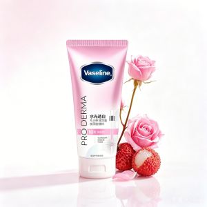 Vaseline | Hydrating Brightening Essence Lotion 280ml