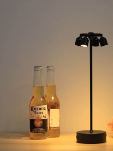 Vintage Industrial Style Iron Table Lamp With 360° Rotate Spotlight Rechargeable Desk Lamp Suitable For Living Room/Bedroom /Bar