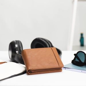 VONA Lucca Wallet - Dompet Pria Kulit PU Premium Pendek Lipat Tiga dengan Extra Slot Kartu