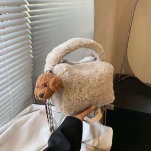 Lamb Fur Handbag Womens Fashionable Spring Summer Shoulder Crossbody Plush Bag Soft Korean Style Leisure Single Zipper