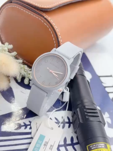 KOUTAKE#K-283นาฬิกาข้อมือแฟชั่นสไตล์เกาหลี หน้าปัดกระจกมิเนอรัล ขนาด 33มม. หลากสี