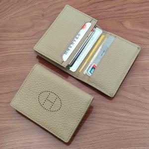 กระเป๋าใส่บัตรเรียบหรูสำหรับผู้หญิง หนังนิ่ม สไตล์ธุรกิจ บางเฉียบ ลายมะพร้าว หนังสัมผัสเนื้อสัมผัส กระเป๋าใส่บัตร MOONLIGHT MORIA