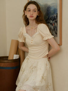 Sweet Style Ivory Lace Trim Short Sleeve Square Collar T-Shirt Womens Summer Fashionable Top ISISLOVE Brand Commute Retro Fit