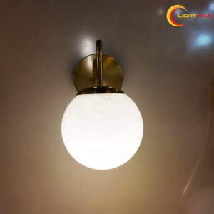 Lightmax โคมกิ่งใน 057/649 แก้วกลมขาว ก้านโค้งทอง