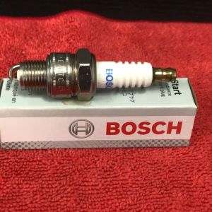 242050509 หัวเทียน BOSCH UR4AII30 ที่ช่วยในการดึงข้อมูล D-Tracker 125/150 KLX 125/140/150 Fino 115 Mio 115 Nouva 115 Fresh ที่ต้องการ 100%