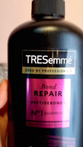 Tresemme เทรซาเม่ แชมพู +แชมพู เคราติน สมูท 370 / 380 มล. ยาสระผม แข็งแรง เรียบลื่น ลดผมชี้ฟู (แพ็คคู่) 2pcs