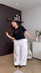 เสื้อยืดสาวอวบ 💋ผ้ายูนิโคล่เนื้อดี ยืดเยอะ แต่งปักหัวใจสีแดงตรงอก เพิ่มะบายชายสื้อน่ารักมาก ✨สาวพลัสไซส์ก็สวยได้✨