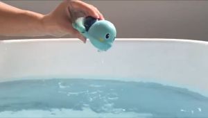 [Gratis Ongkir] MA05 Mainan Mandi Mainan Anak Bayi Penyu Mainan Air Bergerak Di Air