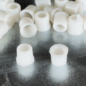 ลูกพลาสติกดันสายเกจแอร์ แข็งแรง ทนทาน ใช้แทนลูกยางได้