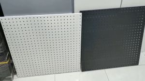 Combo Tấm tôn đục lỗ treo phụ kiện (50x50) + 4 cặp vít bắt lên tường