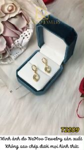 Bông Tai T2209 Thời Trang Hình Chiếc Lá Xinh Có Đính Đá Mạ Vàng Lâu Phai