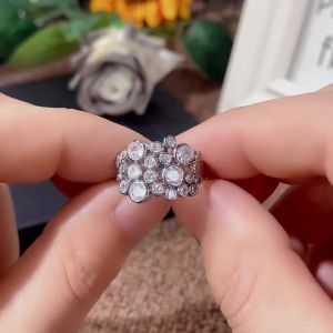 Huitan Trendy Women Rings Full with Round Cubic Zirconia Silver Color High-quality Wedding Bands Accessories Modern Jewelry 2023