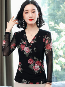 Fashionable Long Sleeve V-Neck Lace Shirt Womens Base Layer Mesh Top Printed Cross Design Autumn New Style Elegant Fashion