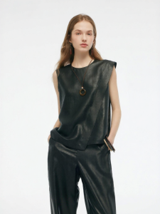 Gloria | Heritage Xiangyun Silk Sleeveless Asymmetrical Women Tshirt