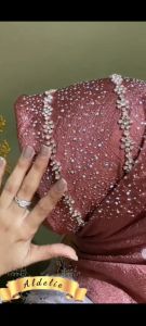 Hijab Pesta Mewah Instan Terlaris Full Swaroski Premium Kerudung Kondangan Kekinian Jilbab Swarovski Model Segi Empat Bahan Moscrape Mudah Dibentuk Tidak Gerah Cantik Elegant SB