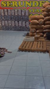 Serundeng Kelapa Asli Kemasan besar 1kg - Serundeng khas daerah ciamis