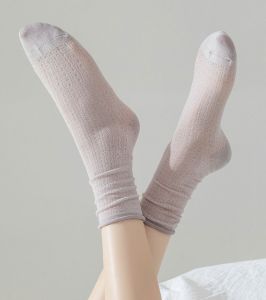 【♡Lovely girls house♡】ถุงเท้าสำหรับผู้หญิงถุงเท้าสีลูกอมใหม่ถุงเท้าลำลองสำหรับผู้หญิงยาวเด็กผู้หญิงหวาน