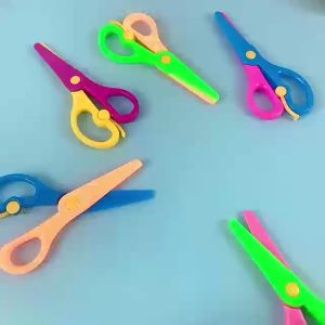 TAIYO Gunting Kertas Plastik Anak Aman Ujung Tumpul Safety Scissors Rounded
