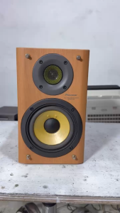 bán lẻ 1 thùng loa Booksheolf Pioneer S - RS7 ( loa ko lưới) bãi nhật về hát tốt hàng bãi nhật về bị lẻ thùng như hình ae xem kỹ