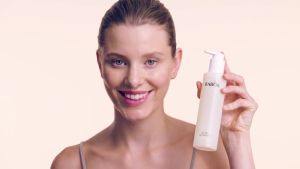 BABOR HY-ÖL CLEANSER 200 ML 多功能水溶潔膚油 : 2 in 1 pure & natural plant oil cleanser.