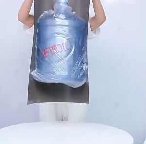 กระเบื้องยางลายหินอ่อนกาวในตัว 600x600mm หนา 1.5มม สำหรับห้องนอน/ห้องนั่งเล่น/ห้องนั่งเล่น/ห้องนอน/ระเบียง/สำนักงาน/ร้านค้า