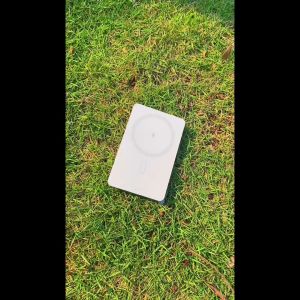 USAMS Powerbank 5000mAh 20W PD Magnetic Wireless Untuk iPhone Cepat Mengisi Daya Dengan Bahan Logam Aluminium