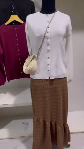 Olive Cardigan Knitwear Wanita-atasan kardigan kancing wanita panjang