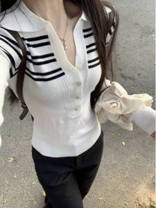 Áo Len Dệt Kim Ôm Vừa Vặn Màu Tương Phản Sọc Thiết Kế Thời Trang Phong Cách Hàn Quốc Mùa Thu 2025 Áo Sơ Mi Cổ Chữ V Thoáng Khí