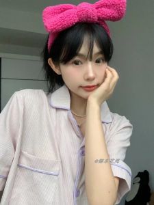 Bộ Đồ Ngủ Tay Ngắn Mùa Hè Cho Nữ Phong Cách Ngọt Ngào Họa Tiết Sọc Đơn Giản Tươi Mới Bộ Đồ Mặc Nhà Cho Nữ