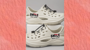 DOANGBO Luminous Strap Non-slip Outdoor Sandals Mens Beach Sandals Thick-soled Smiley Face