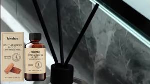 Jakehoe | Jakehoe Sandalwood & Oud Reed Diffuser Refill Odor Remover Room Freshener Fragrance for Bedroom Bathroom Essential Oil Diffuser