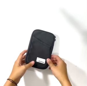 Evroa Polka Sling Phone - Black