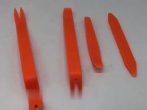 B-131 4pcs  Auto Car Radio Install Panel Trim Removal Tool
