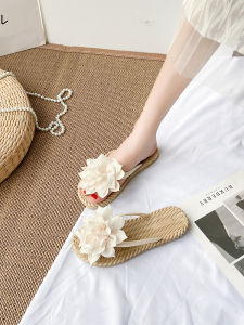 Flower Flip Flops for Women Outwear Summer New Arrival Sweet Fairy Style Easiest for Match Seaside Holiday Non Slip Soft Bottom Beach Flip-Flops