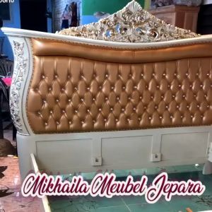 Dipan Tempat Tidur Ukuran 180x200 Ukiran Jepara