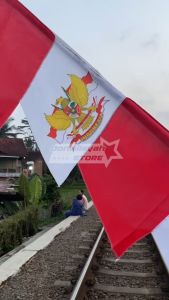 Isi 20pcs bendera umbul umbul kuda laut (premium) ukuran 27meter