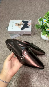 Athar Heels Sandal Heels Selop Bapau Lancip Karet Kombinasi import bahan Athar Heels - Sandal wanita/Sandal heels /Heels cantik/Wedges /High heels /Elegant/Heels kekinian/Model terbaru/Terlaris/ Sepatu wanita/Wisuda/Party/Kondangan