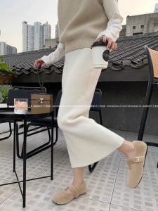 Winter Knitted Cashmere Yarn Half Skirt Wrap around Mid-Length Straight Cut Long One-Step Skirt Womens Fashion Commute Style