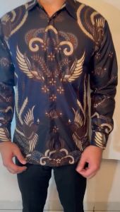 Model Baju Batik Lengan Panjang Terbaru: Kemeja Batik Pria Mewah