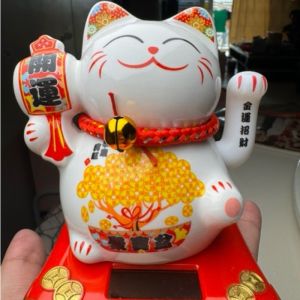 Ceramic Lucky White Big Cat Solar