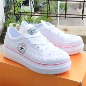 KOMIN Sepatu Wanita Sneakers Tali Terbaru Murah Sepatu Cewek Wedges Sepatu