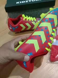 Paket Komplit Sepatu Bola Anak KIDZTUBS & Tas Skin Deker