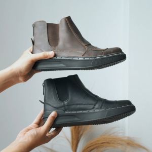 Moralist Boots: Sepatu Kasual Semi Formal untuk Aktivitas Outdoor