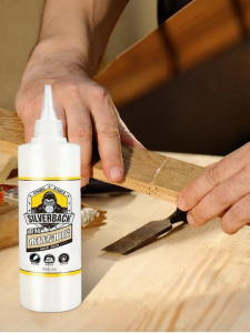 Strong Repairing Wood Glue