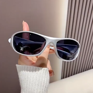 Y2K Futuristic Colorful Sunglasses Modern Fashion Outdoor Riding Sunglasses Women