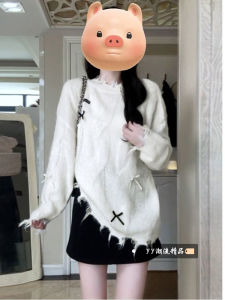 Áo Len Nữ Dáng Rộng Thoải Mái Mùa Đông Không Đều Màu Trắng Viền Mềm Mại Phong Cách Hàn Quốc Áo Len Ngoài Trời