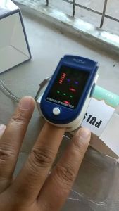 Alat Pengukur Oksigen dan Detak Jantung lewat Jari - Fingertip Oxymeter LK87 PULSE by Einstein-Store