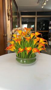 แจกันดอกไม้ประดิษฐ์ ดอกคาล่าลิลลี่จัดในอ่างแก้ว ดอกไม้ปลอมสวยๆ